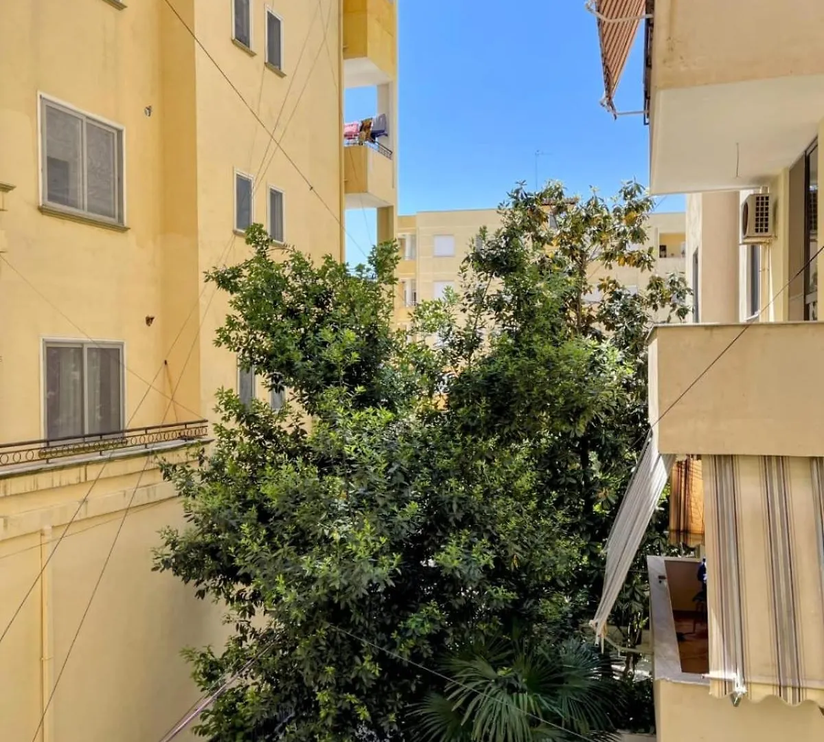 Plazhappart Durres Apartment